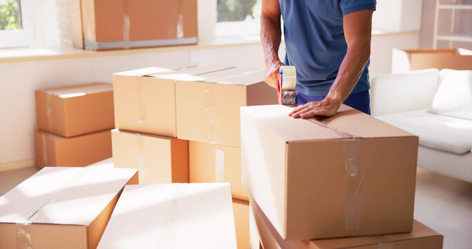 ZAK Packing: Expert Solutions for Safe and Efficient Packing