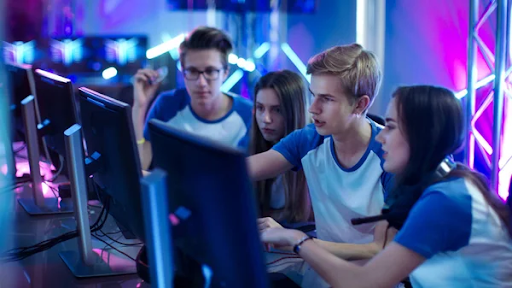 The Beginner’s Window Into How Modern Gaming Became So Social